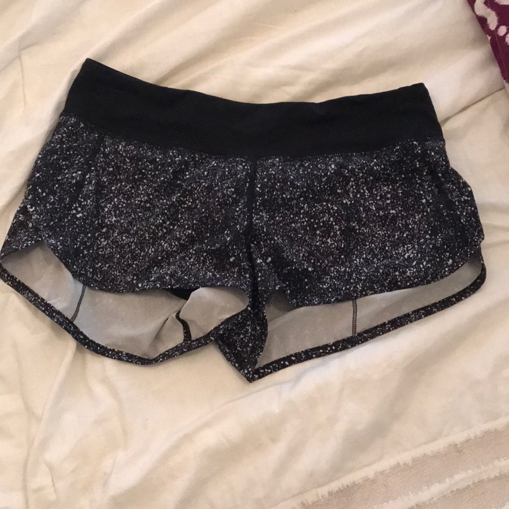 Lululemon running shorts.. Never worn!!!